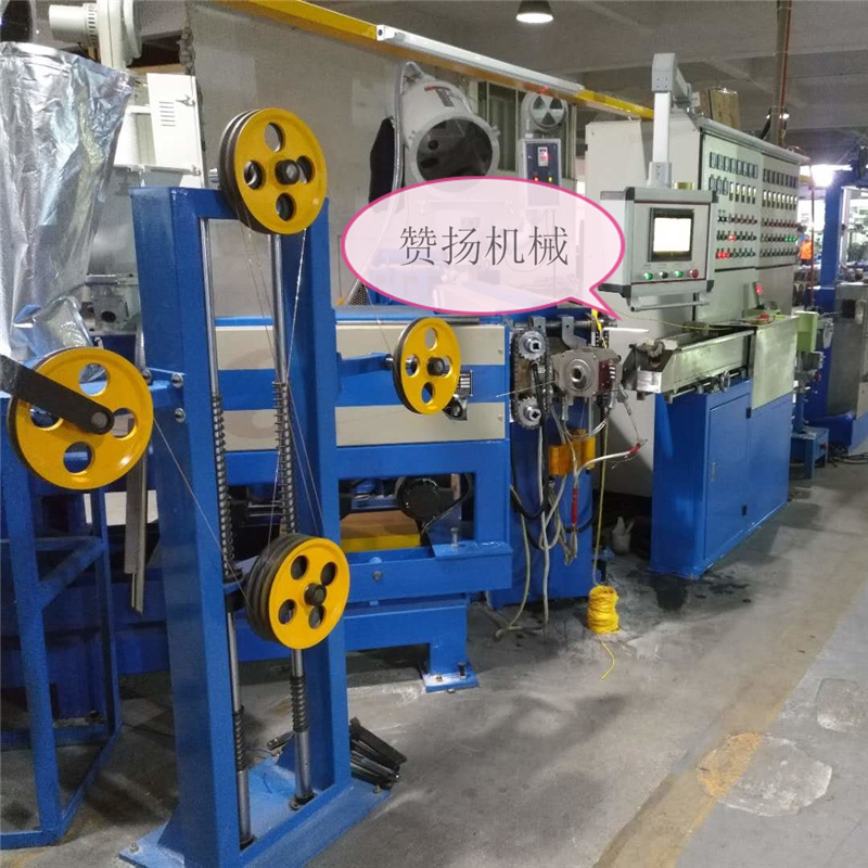 耐用70年輻照交聯(lián)電線PLC押出機(jī) 耐用70年輻照交聯(lián)電線PLC押出機(jī)